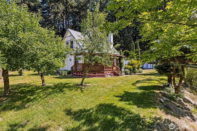 15711 Vail Cut Off Road SE, Rainier, WA 98576