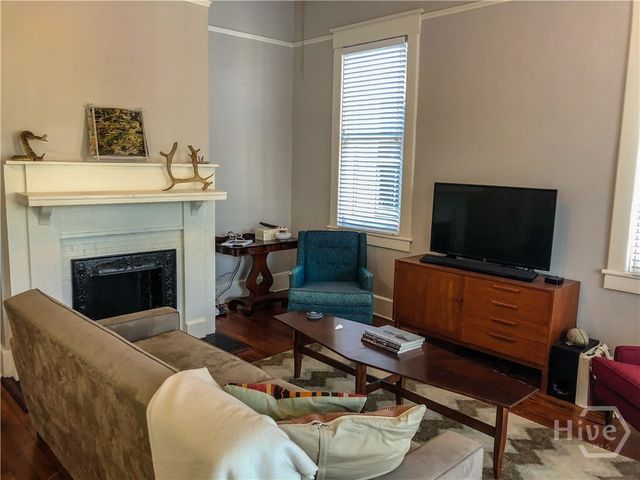 214 W Park Avenue W, Savannah, GA 31401