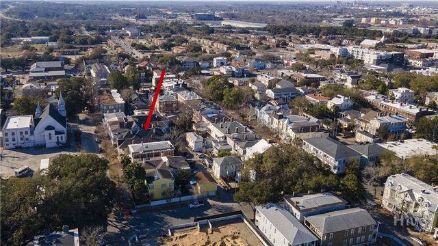214 W Park Avenue W, Savannah, GA 31401