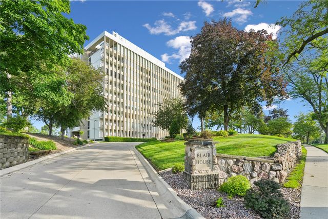 2222 1st Avenue NE 503, Cedar Rapids, IA 52402
