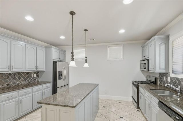 4728 Moon Hollow Court, Buford, GA 30519