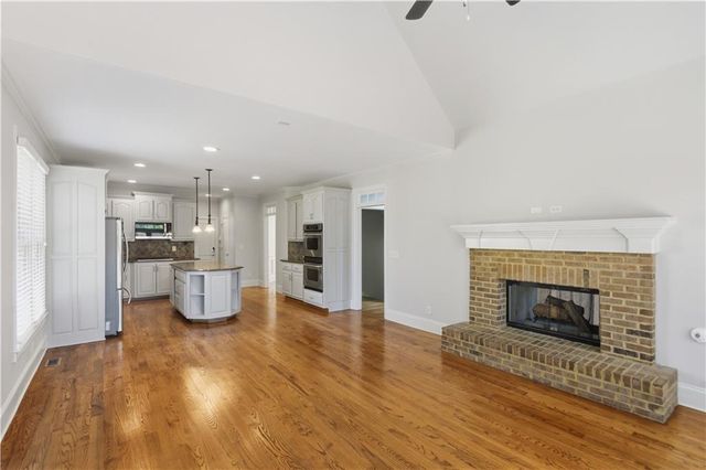 4728 Moon Hollow Court, Buford, GA 30519