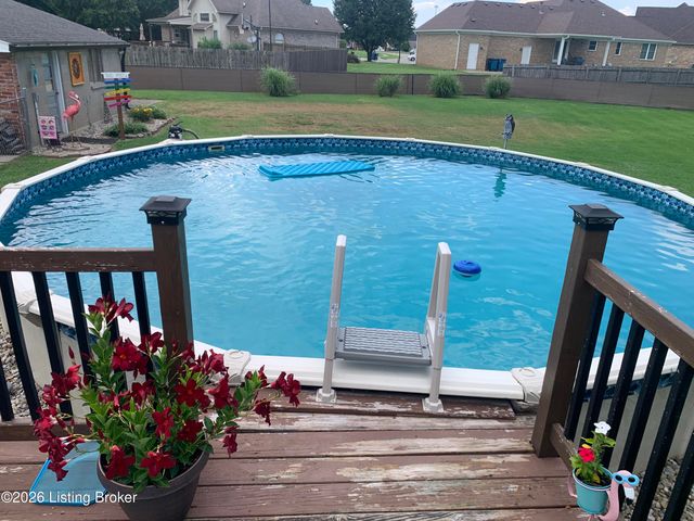 7009 Feyhurst Dr, Louisville, KY 40258