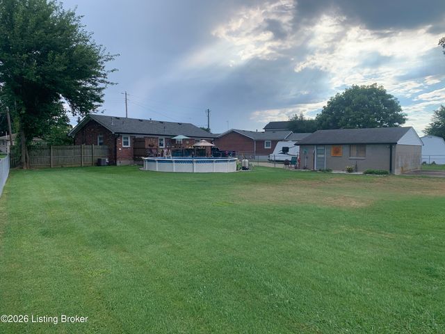 7009 Feyhurst Dr, Louisville, KY 40258