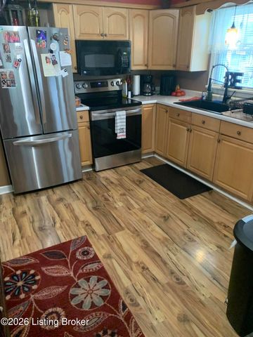 7009 Feyhurst Dr, Louisville, KY 40258