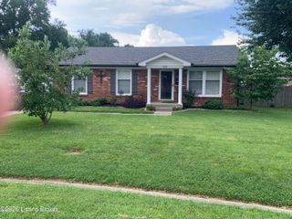7009 Feyhurst Dr, Louisville, KY 40258