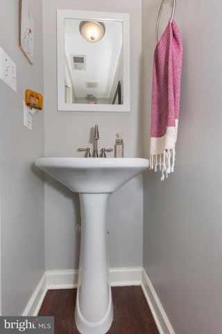 1217 S CLINTON ST, Baltimore, MD 21224