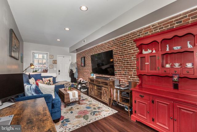 1217 S CLINTON ST, Baltimore, MD 21224