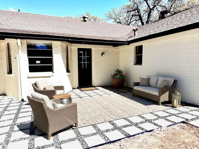 6424 Melinda Drive, Forest Hill, TX 76119