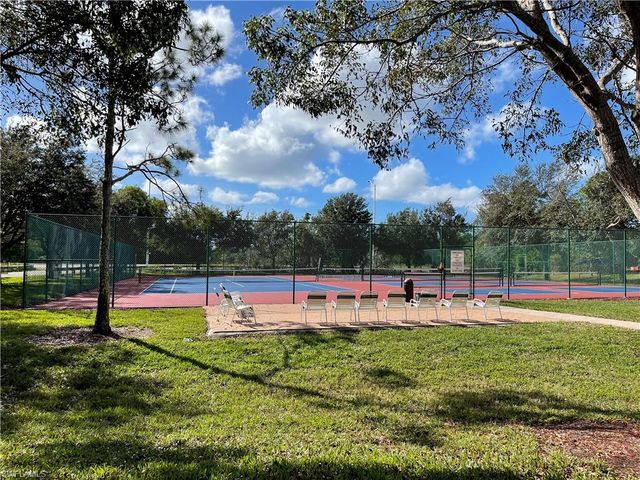 6590 Beach Resort DR 305, Naples, FL 34114
