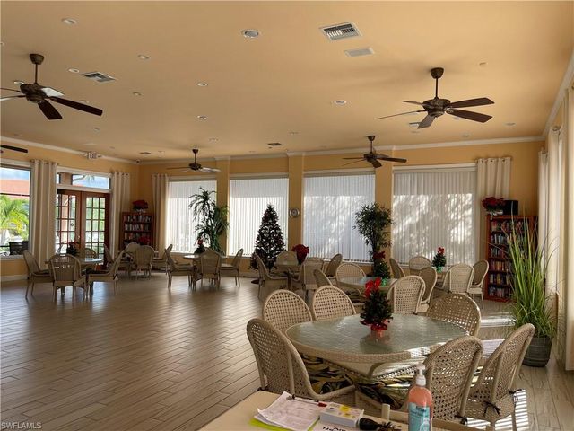 6590 Beach Resort DR 305, Naples, FL 34114