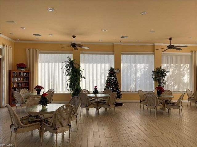 6590 Beach Resort DR 305, Naples, FL 34114