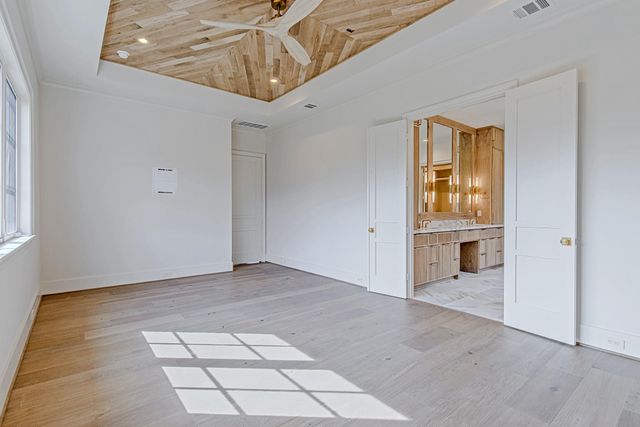 4255 S Judson, West University Place, TX 77005