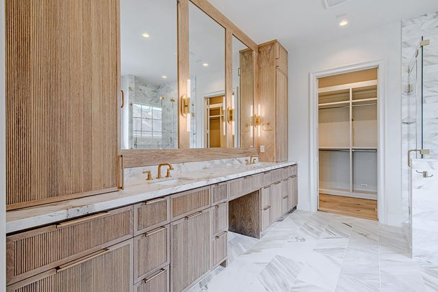 4255 S Judson, West University Place, TX 77005