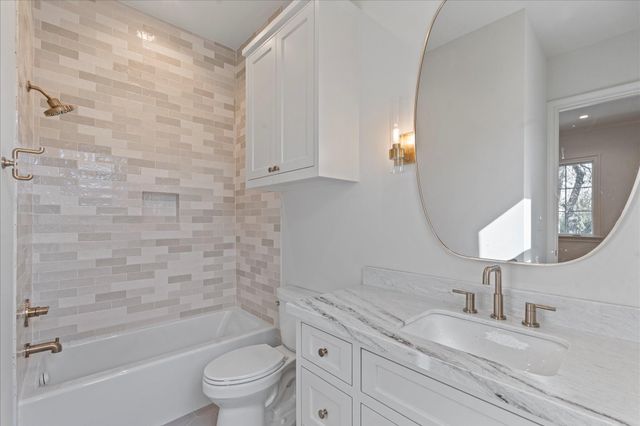 4255 S Judson, West University Place, TX 77005