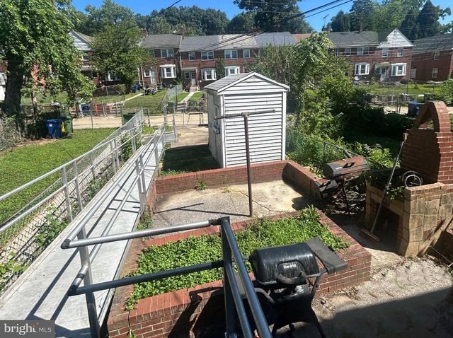 1624 PENTWOOD RD, Baltimore, MD 21239