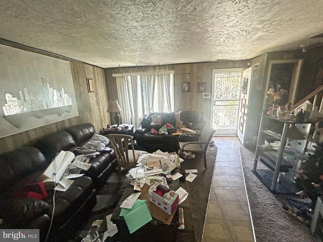 1624 PENTWOOD RD, Baltimore, MD 21239