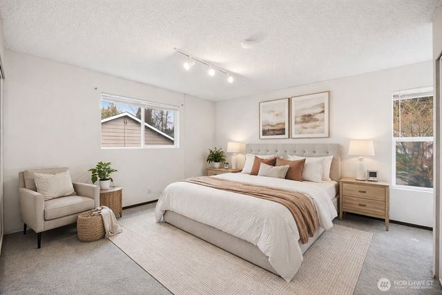 33136 35th Avenue SW, Federal Way, WA 98023