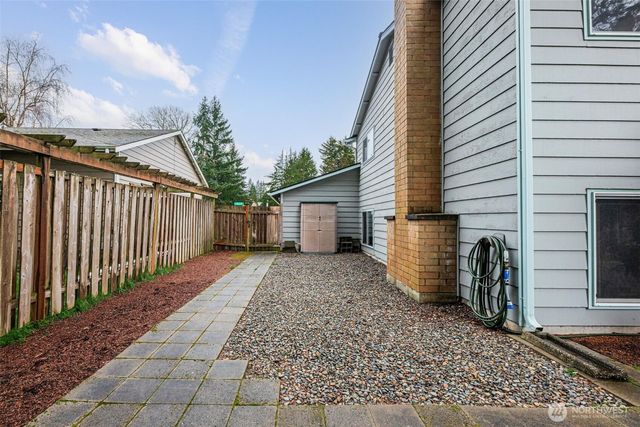 33136 35th Avenue SW, Federal Way, WA 98023