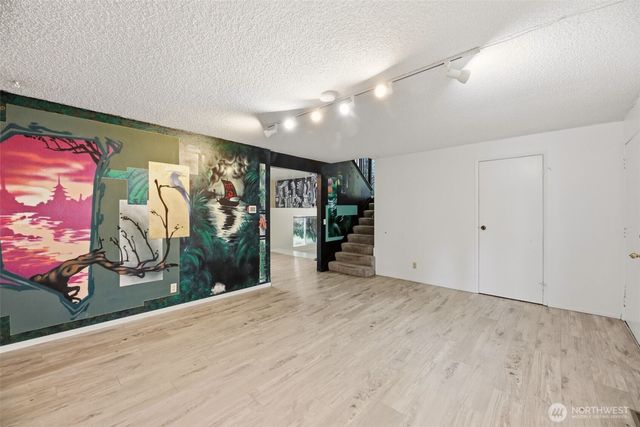 33136 35th Avenue SW, Federal Way, WA 98023