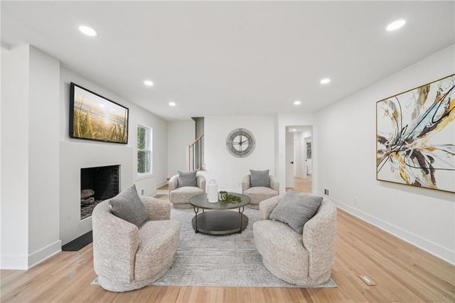 6335 Aberdeen Drive NE, Atlanta, GA 30328