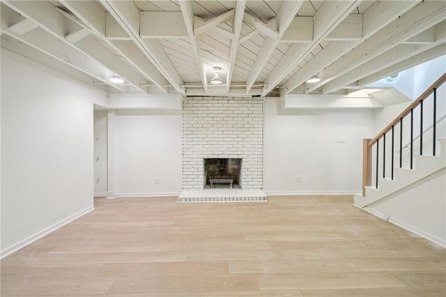 6335 Aberdeen Drive NE, Atlanta, GA 30328