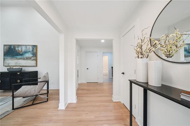 6335 Aberdeen Drive NE, Atlanta, GA 30328