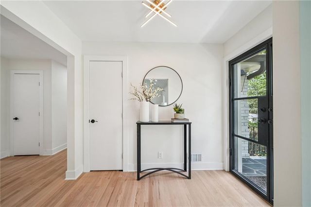 6335 Aberdeen Drive NE, Atlanta, GA 30328