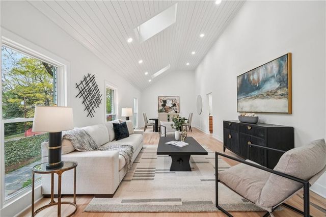 6335 Aberdeen Drive NE, Atlanta, GA 30328
