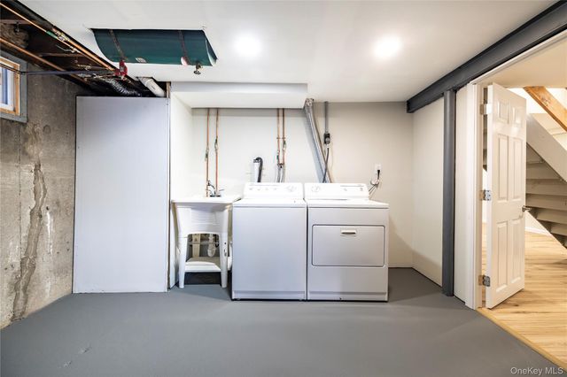 29 West Avenue, Hicksville, NY 11801