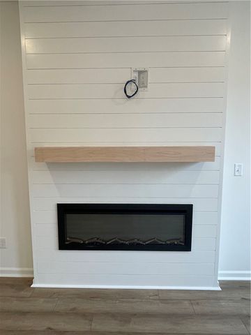 8 Gateway Drive, Central, SC 29630