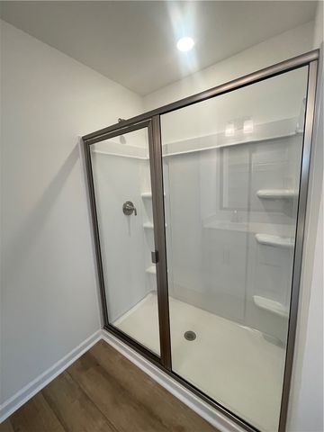 8 Gateway Drive, Central, SC 29630