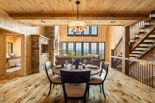 11758 Chatsworth Hwy, Ellijay, GA 30540