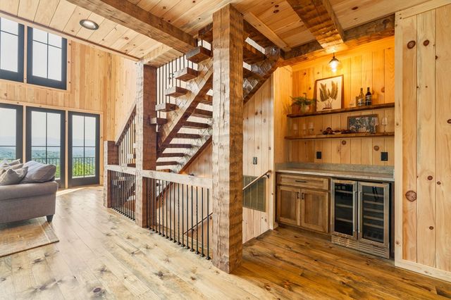 11758 Chatsworth Hwy, Ellijay, GA 30540