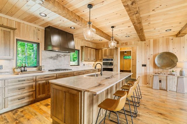 11758 Chatsworth Hwy, Ellijay, GA 30540