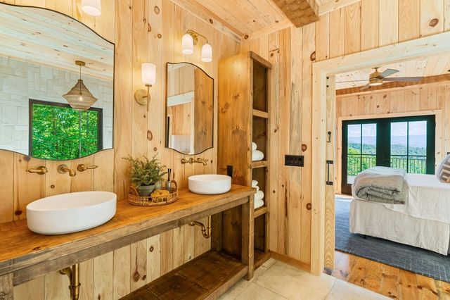 11758 Chatsworth Hwy, Ellijay, GA 30540