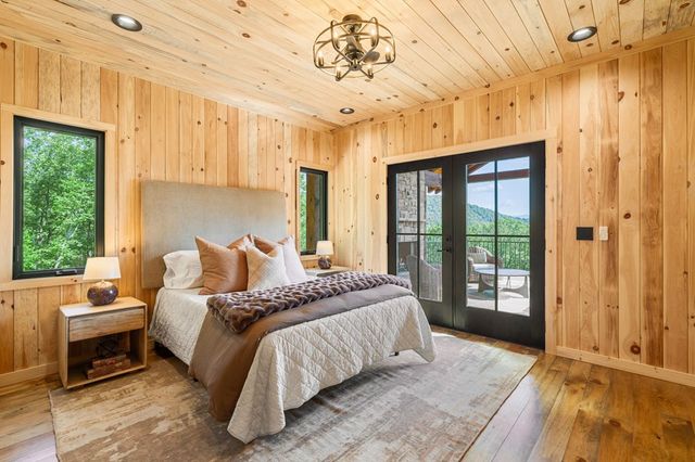 11758 Chatsworth Hwy, Ellijay, GA 30540