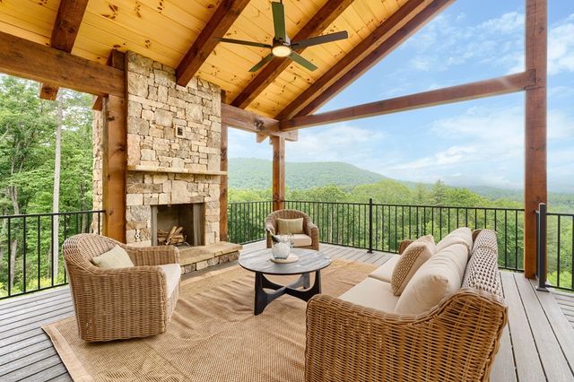 11758 Chatsworth Hwy, Ellijay, GA 30540