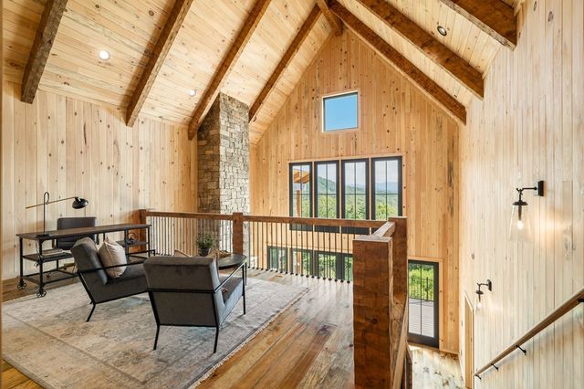 11758 Chatsworth Hwy, Ellijay, GA 30540