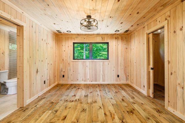 11758 Chatsworth Hwy, Ellijay, GA 30540