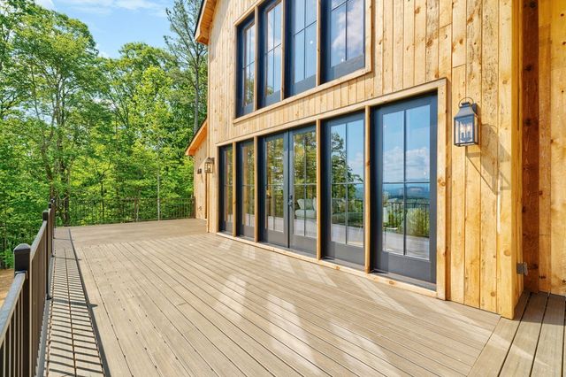 11758 Chatsworth Hwy, Ellijay, GA 30540