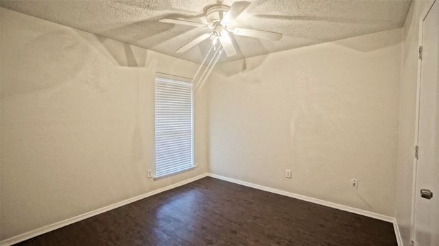 6453 Highview Terrace, Watauga, TX 76148