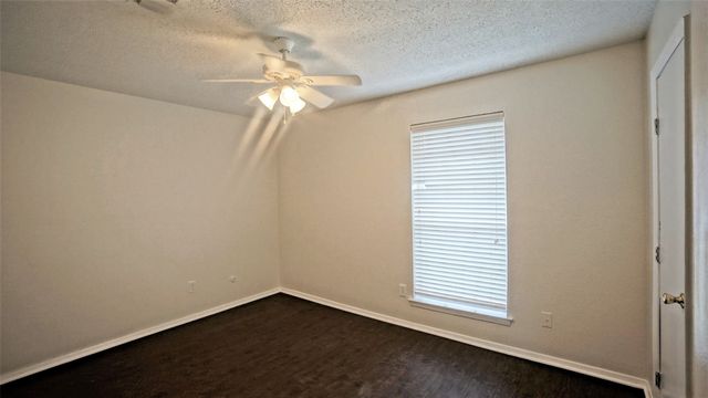 6453 Highview Terrace, Watauga, TX 76148