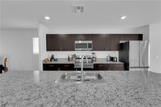 2953 White Selzter Court, Las Vegas, NV 89122