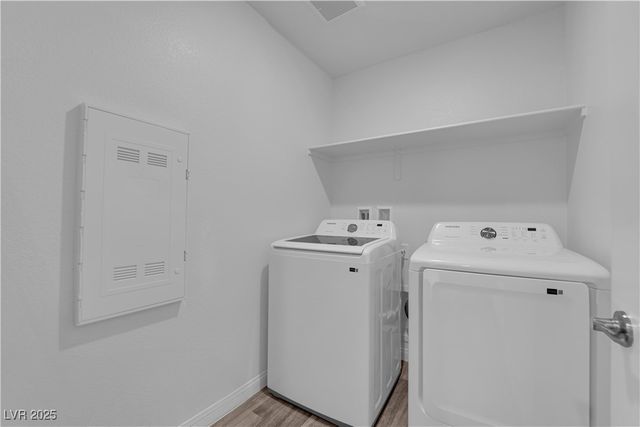 2953 White Selzter Court, Las Vegas, NV 89122