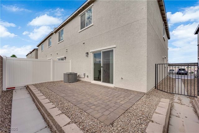 2953 White Selzter Court, Las Vegas, NV 89122