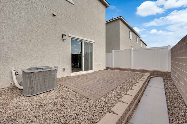 2953 White Selzter Court, Las Vegas, NV 89122