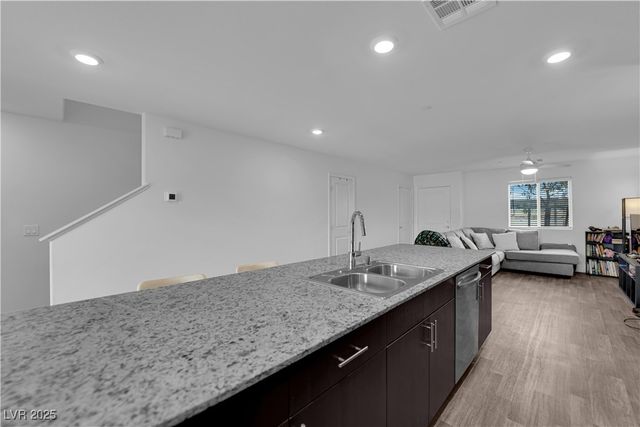 2953 White Selzter Court, Las Vegas, NV 89122