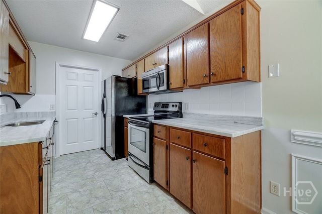 233 Jasper Lane, Rincon, GA 31326