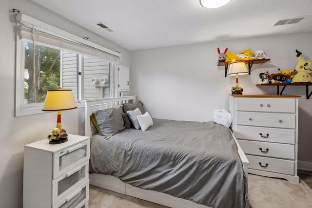 9535 Hartford Circle, Eden Prairie, MN 55347